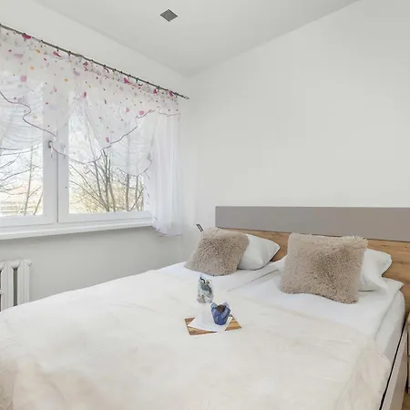 Waska Bright With Balcony By Renters *